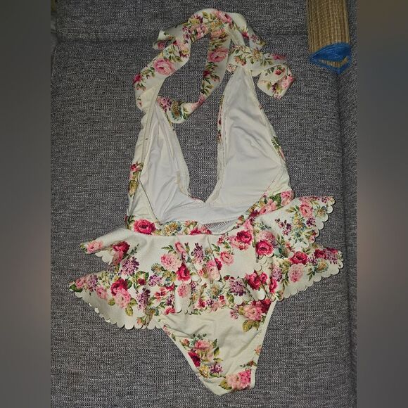 Zimmermann Ruffle Trim Floral Swimwear Womans Size 4-6 - Picture 8 of 8
